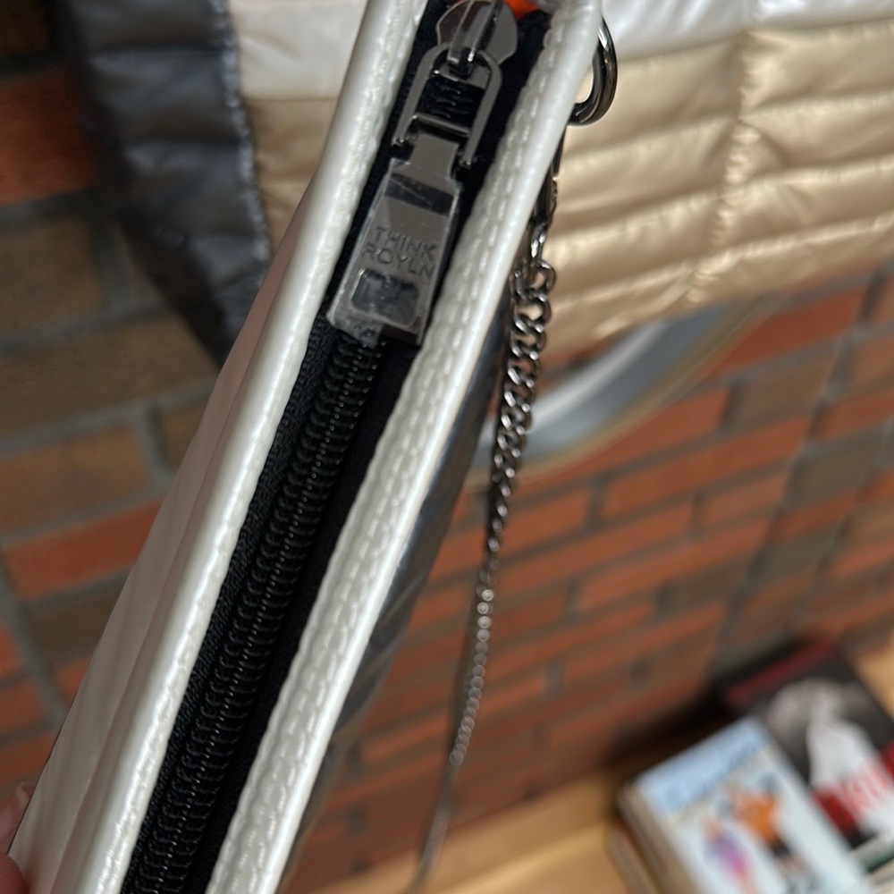 Think Royln Puff Metalic Crossbody Bag - Picture 5 of 8